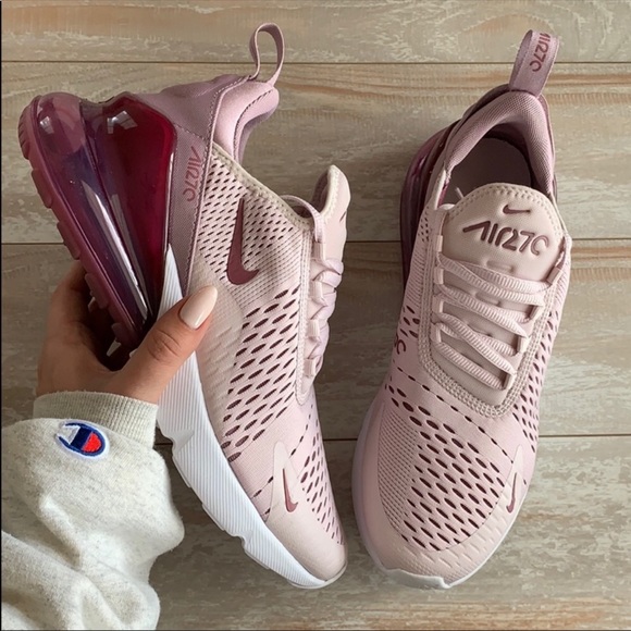 NWT Nike Air Max 270 - Picture 3 of 8